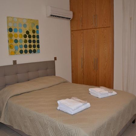 2 Bedroom Apartment, Zygos Centre Block D - By Imh Travel & Tours Paphos Exteriér fotografie
