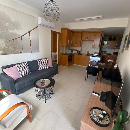 2 Bedroom Apartment, Zygos Centre Block D - By Imh Travel & Tours Paphos Exteriér fotografie
