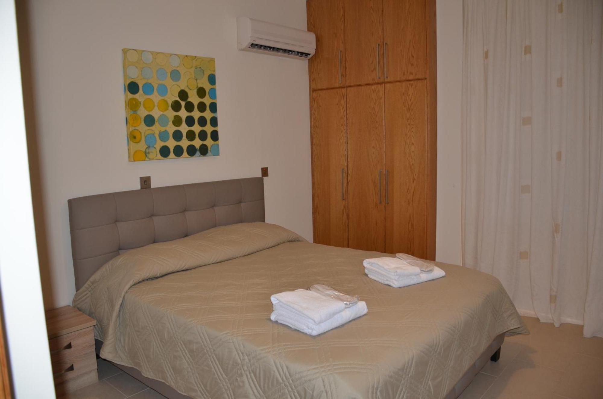 2 Bedroom Apartment, Zygos Centre Block D - By Imh Travel & Tours Paphos Exteriér fotografie