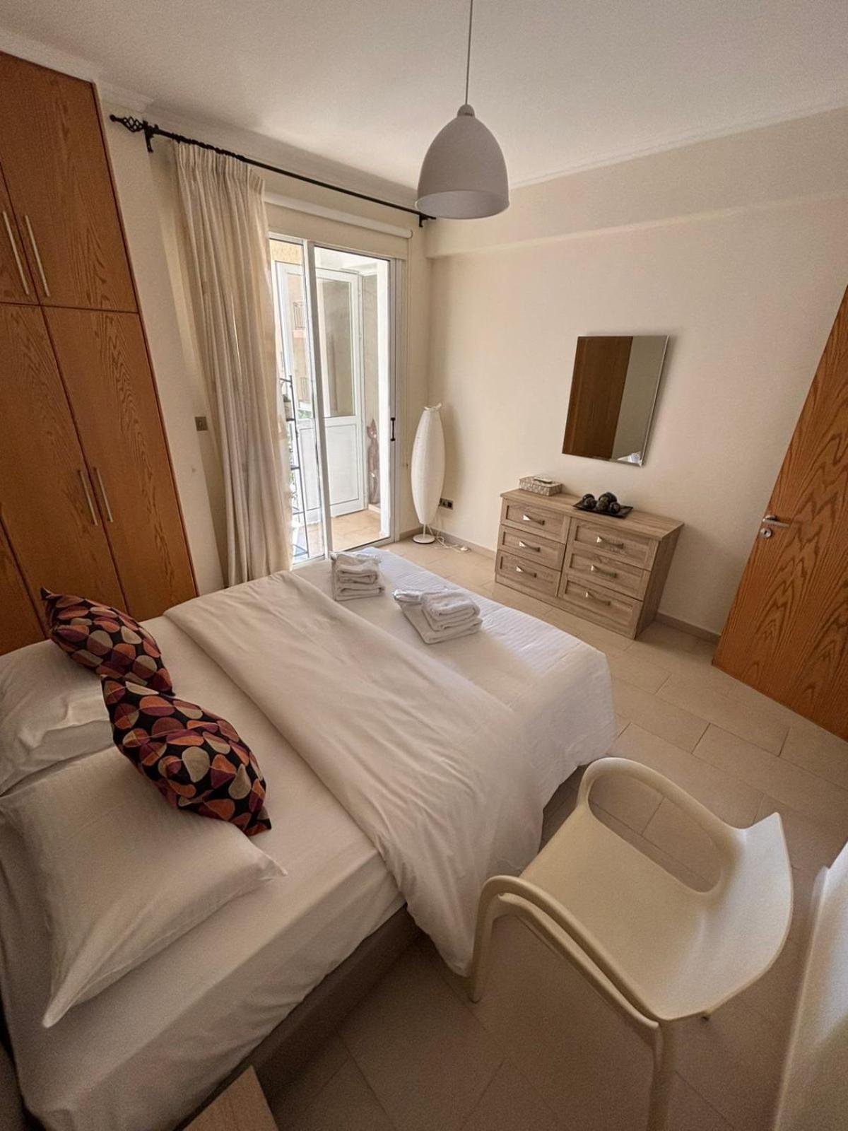 2 Bedroom Apartment, Zygos Centre Block D - By Imh Travel & Tours Paphos Exteriér fotografie